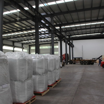 汉鑫尊硅粉与伊犁哈萨克金属硅粉在耐火材料中的应用与特性